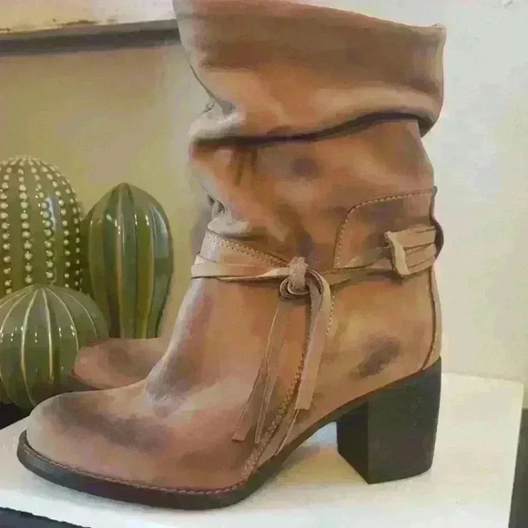 Italian Leather Boots- Made in Italy - Picture 2 of 7